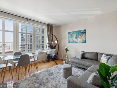 111 S 15th St PENTHOUSE P110, Philadelphia, PA, 19102