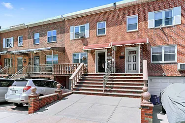 1735 Starr Street  image 1 of 24