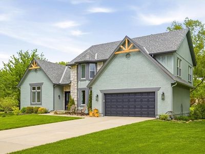 15275 Long St, Overland Park, KS, 66221