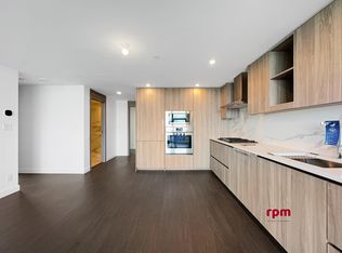 13778 100th Ave #3402, Surrey, BC V3T 0L3