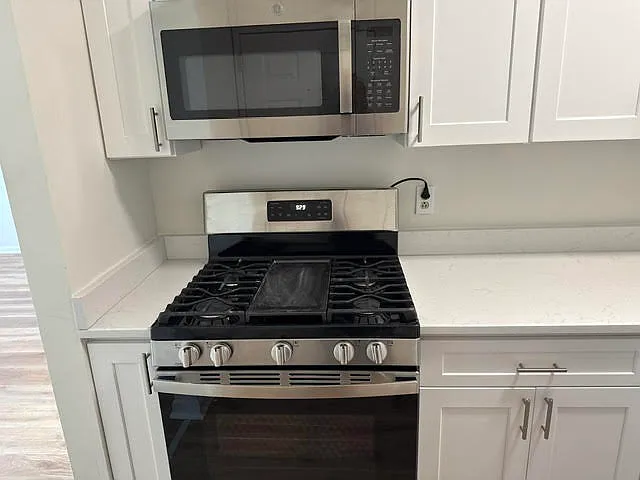 new 5 burner stainless gas range
