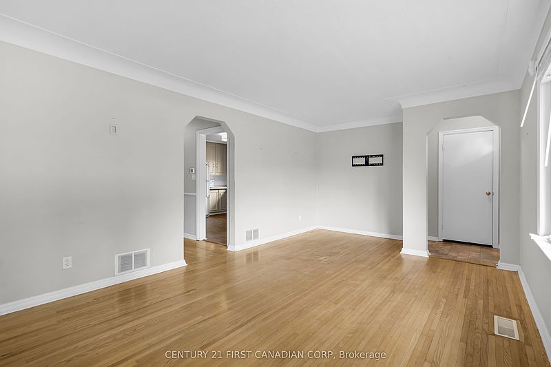 London House for rent - 3 Bedrooms — photo 5