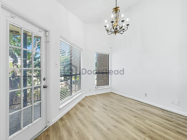 2542 Babcock Rd #204-F — Photo 9