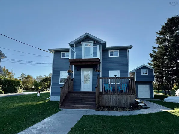 1321 Terence Bay Rd, Terence Bay, NS B3T 1X6