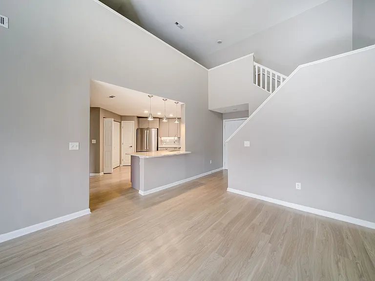 The Aven at Newton Highlands — Photo 13