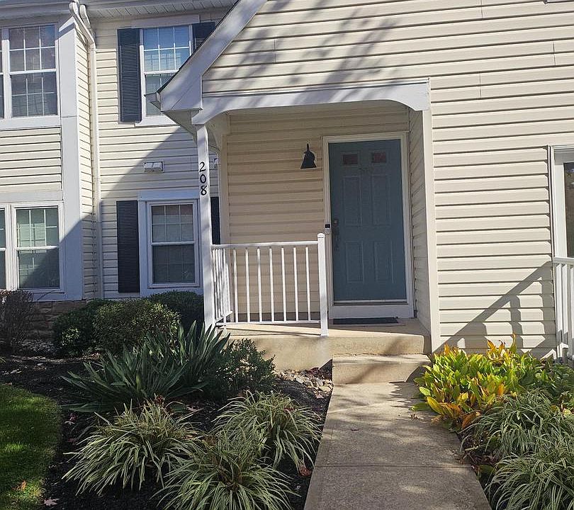 1st image of 208 Whisper Ct