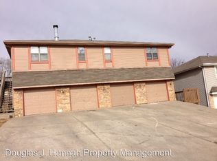8702 NW 82nd Ter APT C, Kansas City, MO 64152