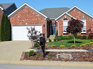 8002 Village Gate Ct, Louisville, KY 40291