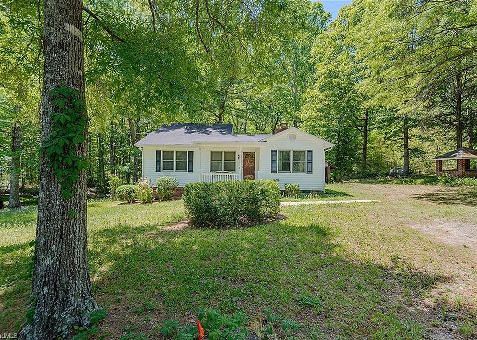 1st image of 736 Boone Rd