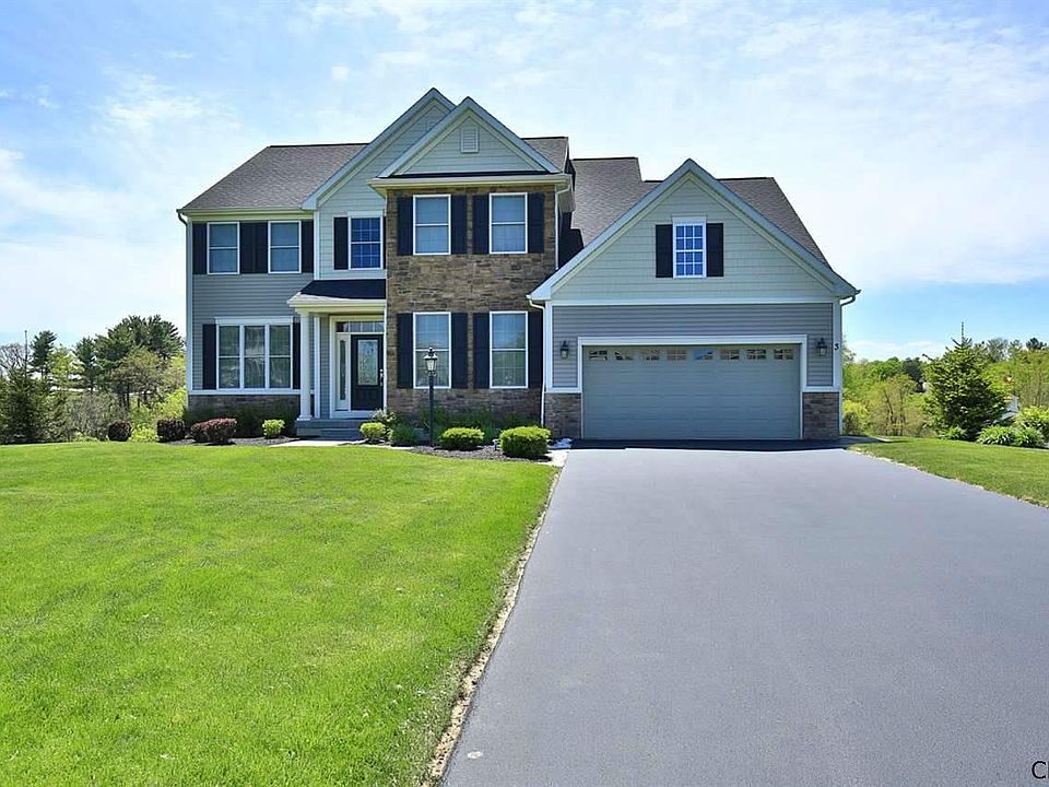 1st image of 3 Vista Ct