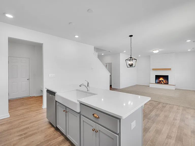 1224 Maxwell Ct — Photo 11