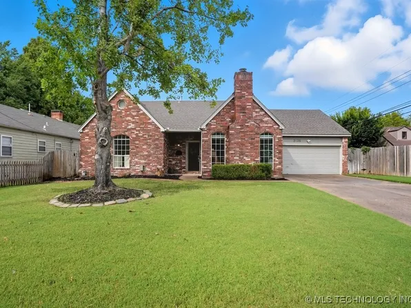 3135 E 17th St, Tulsa, OK 74104