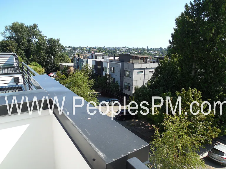1775 16th Ave S — Photo 24