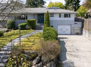 11317 Corliss Ave N, Seattle, WA