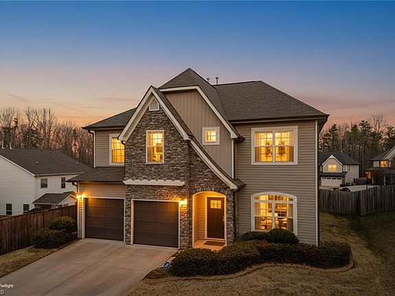 2nd image of 405 Summerwalk Rd