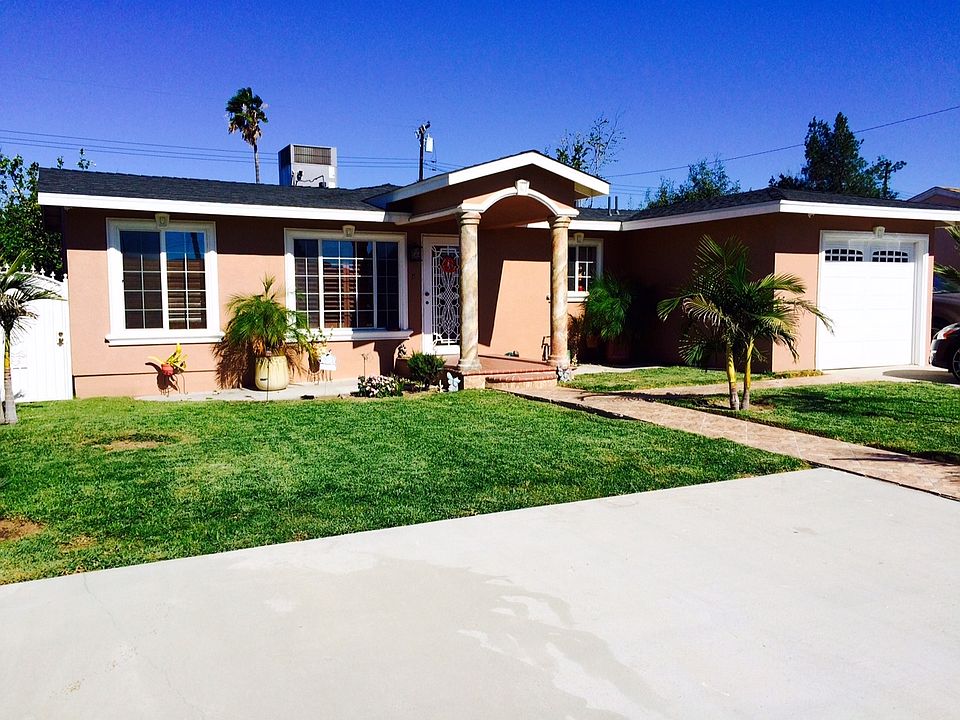 1st image of 15520 El Molino St