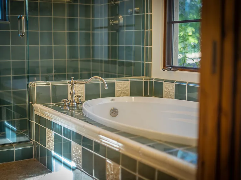 12969 Blue Heron Cir — Photo 42