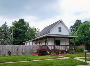 809 5th Ave, Lake Odessa, MI