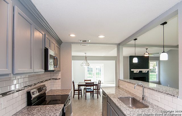 1st image of 7537 Pipers Ln