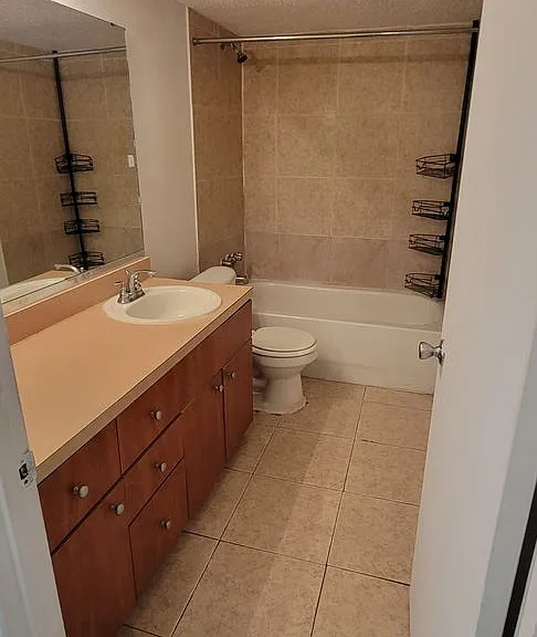 415 Wymore Rd #102 — Photo 7