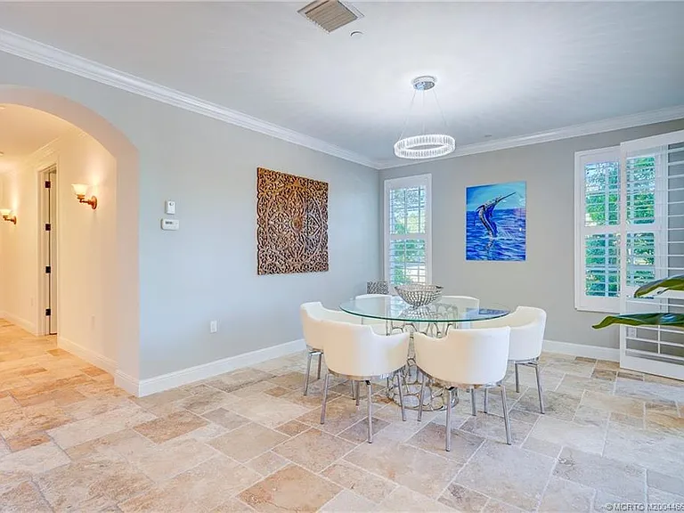 1528 NE Outrigger Landings Dr #208 — Photo 17