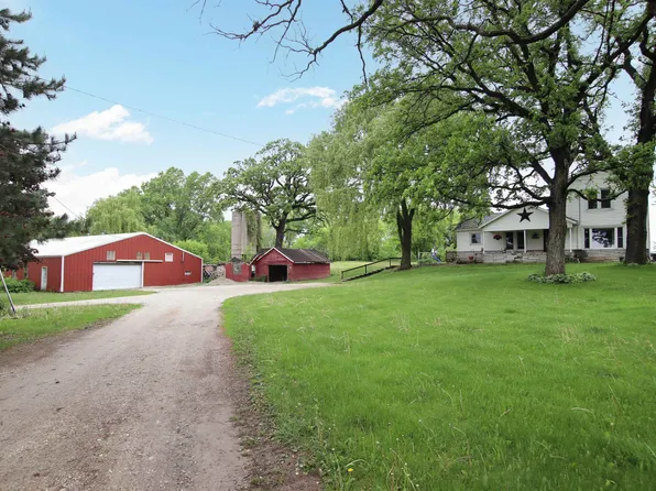 W10611 Konow Rd, Rosendale, WI 54974