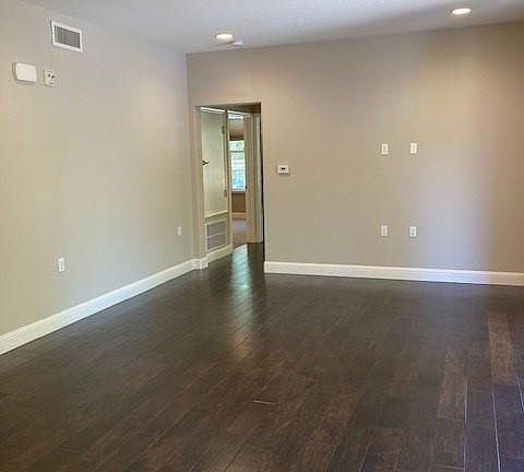 2nd image of 636 Bair Island Rd Unit 305