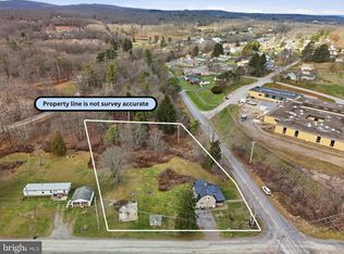 13 Clearfield St, Morrisdale, PA 16876