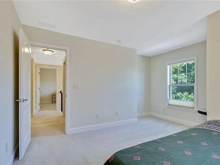2532 Kinglet Ct — Photo 16