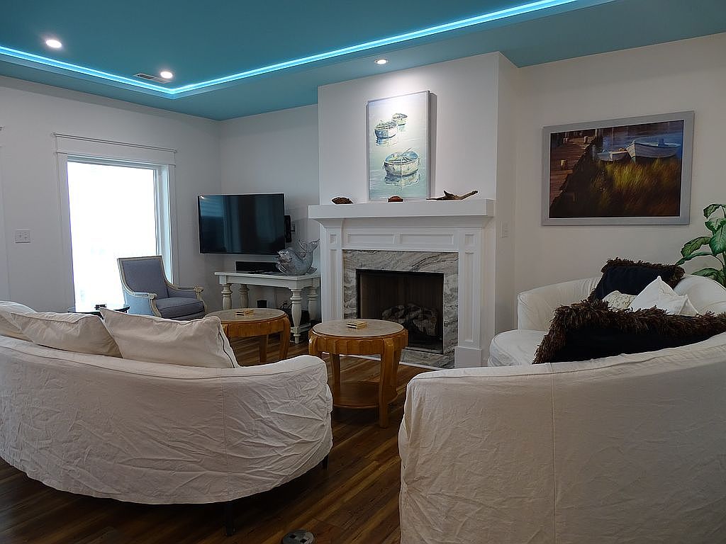 809 Emerald Dr W, Emerald Isle, NC 28594 Zillow