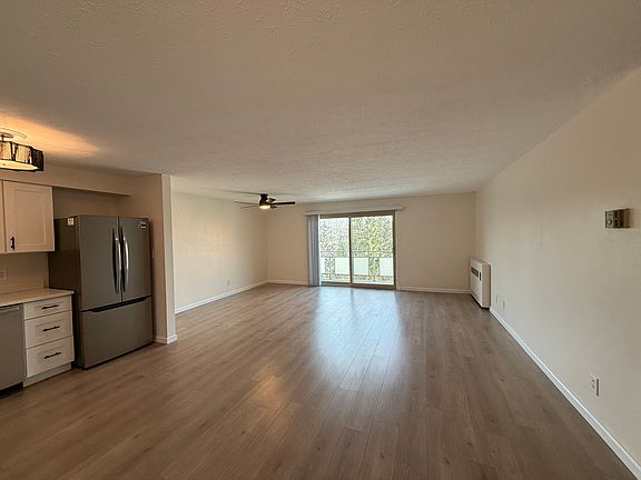 4th image of 3400 Wooster Rd APT 607