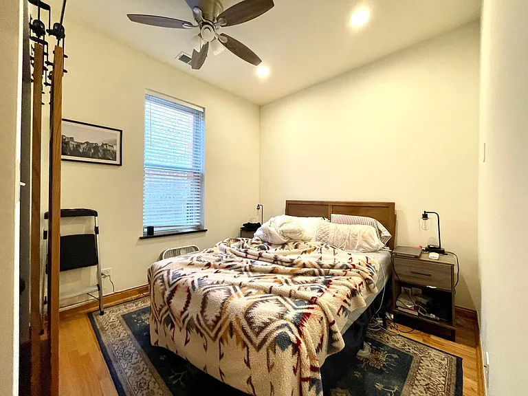 2336 W Augusta Blvd #3R — Photo 13