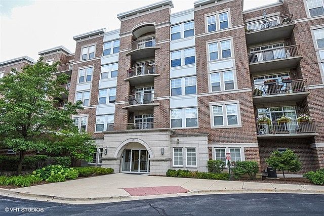 1st image of 455 W Wood St Unit 204