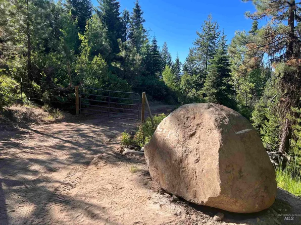 7 Paddy Flat Rd, McCall, ID 83638