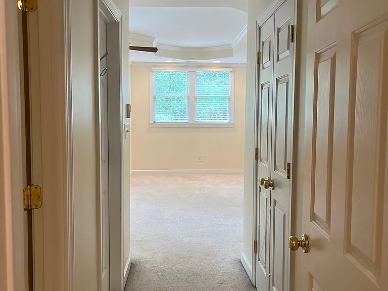 104 Presque Isle Ln #104 — Photo 21