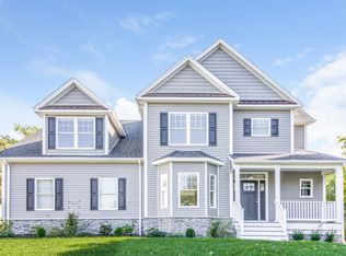 331 Blake Cir, Hamden, CT 06517