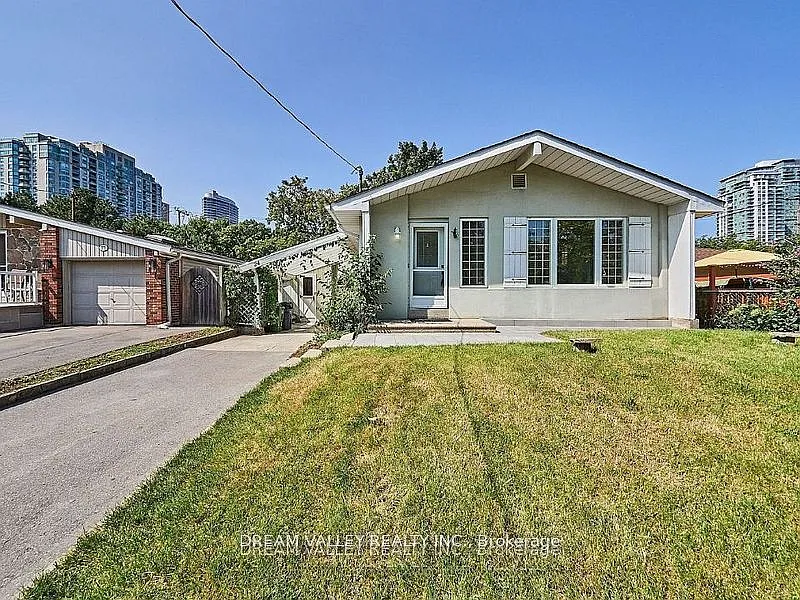 3 bed, $3,100 — Photo 1