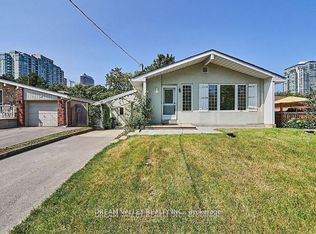 24 Gable Pl, Toronto, ON M1P 4J8