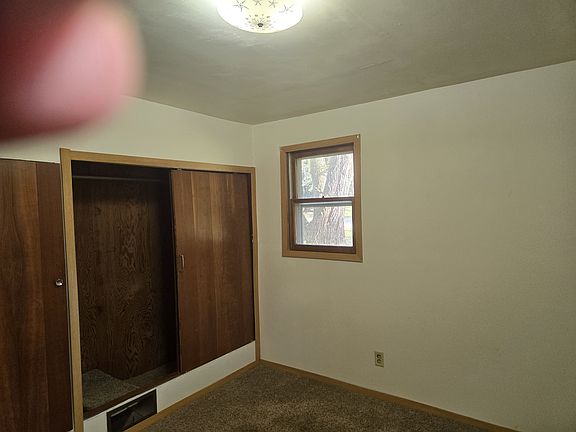 5th image of 5121 Island View Dr