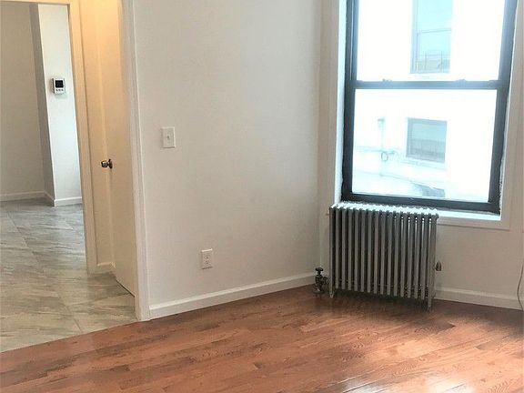 5th image of 4314 28th Ave APT 1