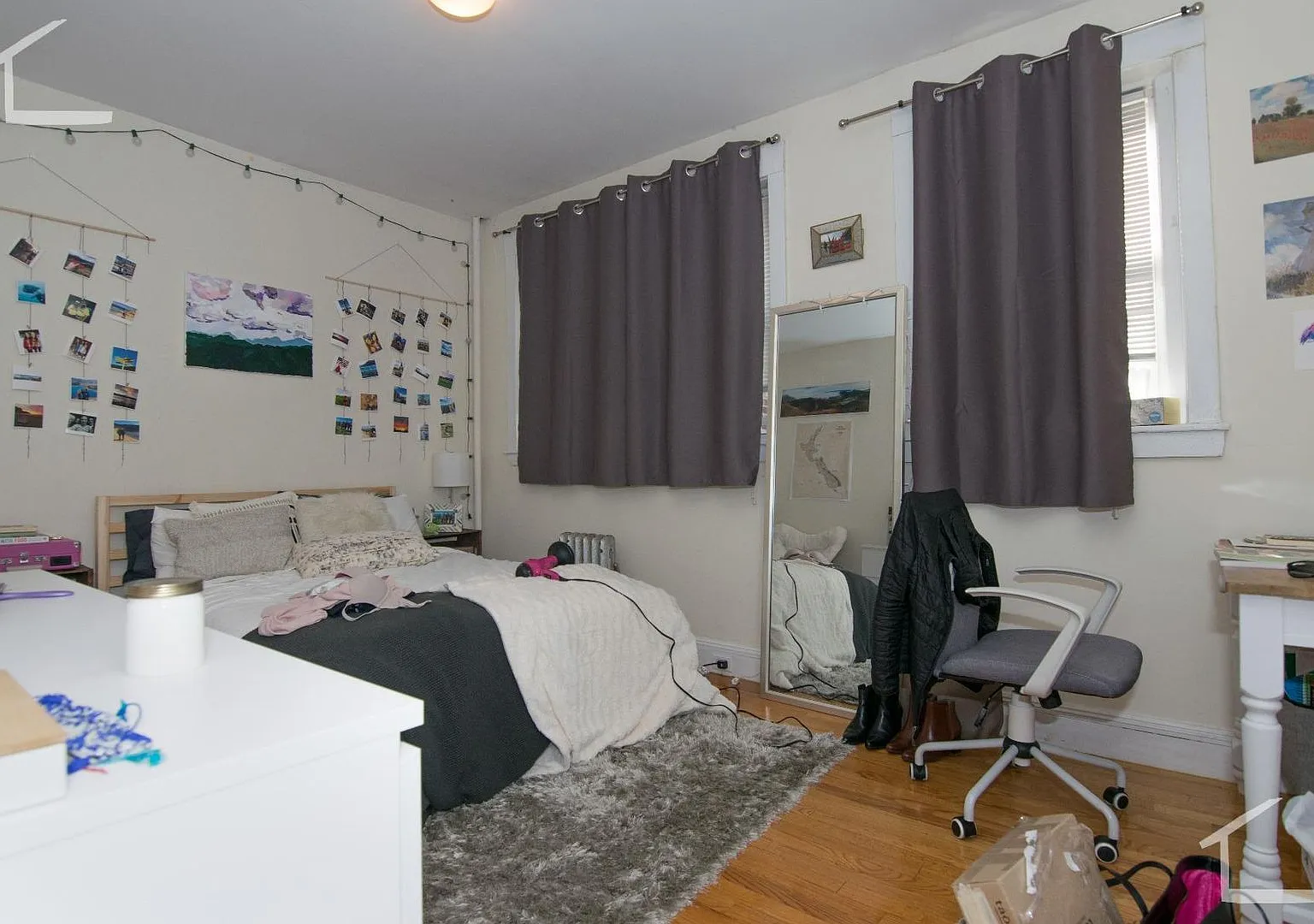 4bed 1.5bath with living room in Brookline — Photo 4