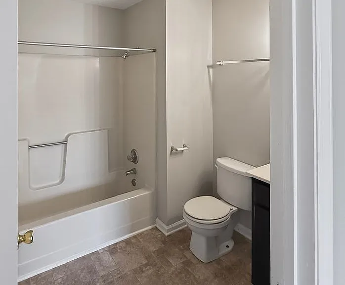 531 Park St — Photo 10