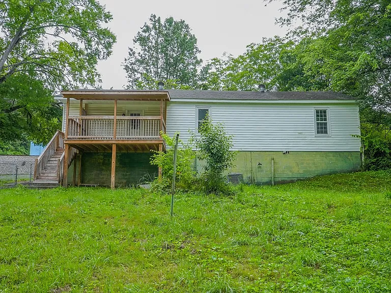 1821 Freeport Rd — Photo 13