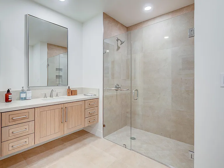 Sea View Villas — Photo 147