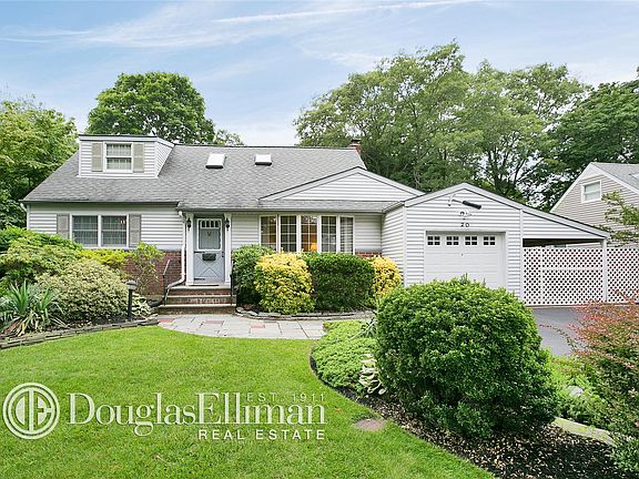 2nd image of 20 Goldsmith Ave