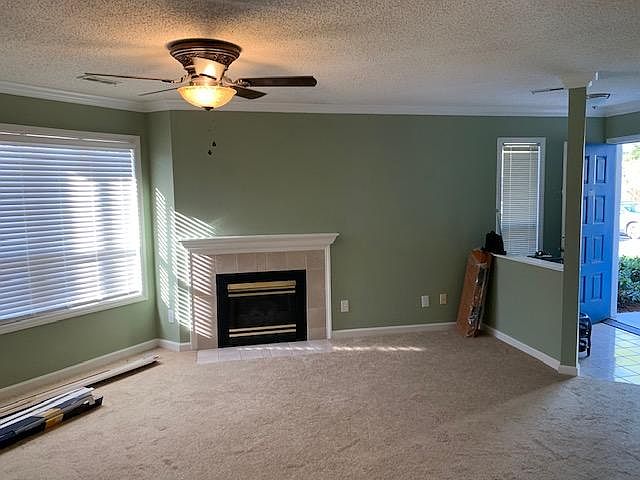 1st image of 105 Breezewood Dr