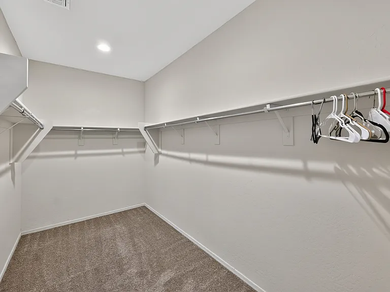 18465 N Lakeside Dr — Photo 18