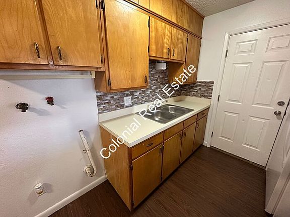 5th image of 112 Sasser Dr APT 1