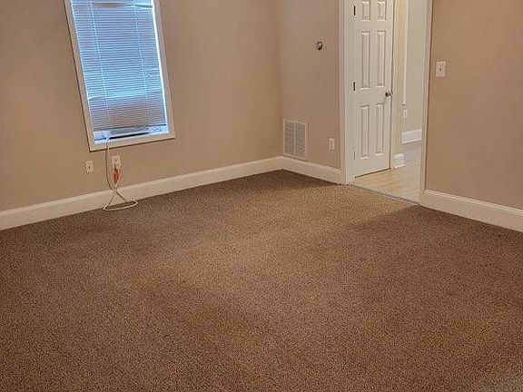 4th image of 144 Duke Of Gloucester St APT 4