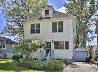 3309 Riverdale Rd, McHenry, IL 60051